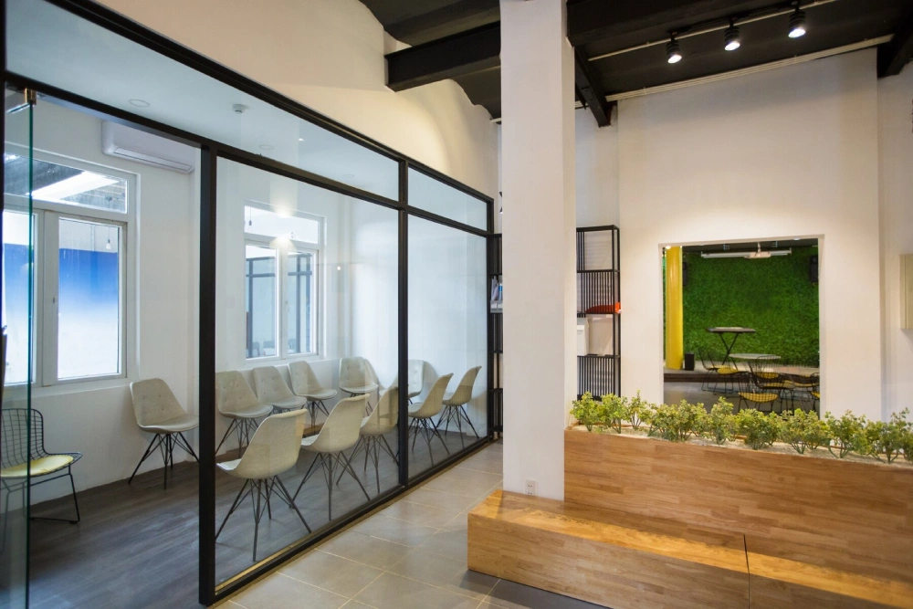 Glass Partition UAE